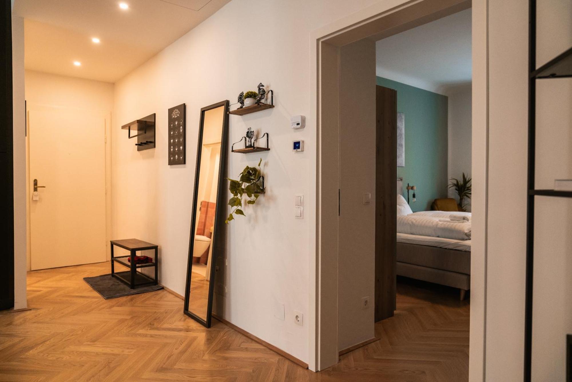 Vienna City: Live, Work, Play ภายนอก รูปภาพ